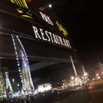 Notre Bus restaurant atypique le soir sur Paris place de la Concorde